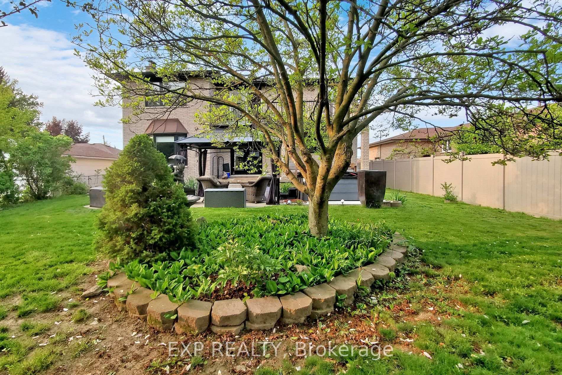 Photo 34 of 107 Kennedy Avenue, Hamilton, Kennedy — HOMEH