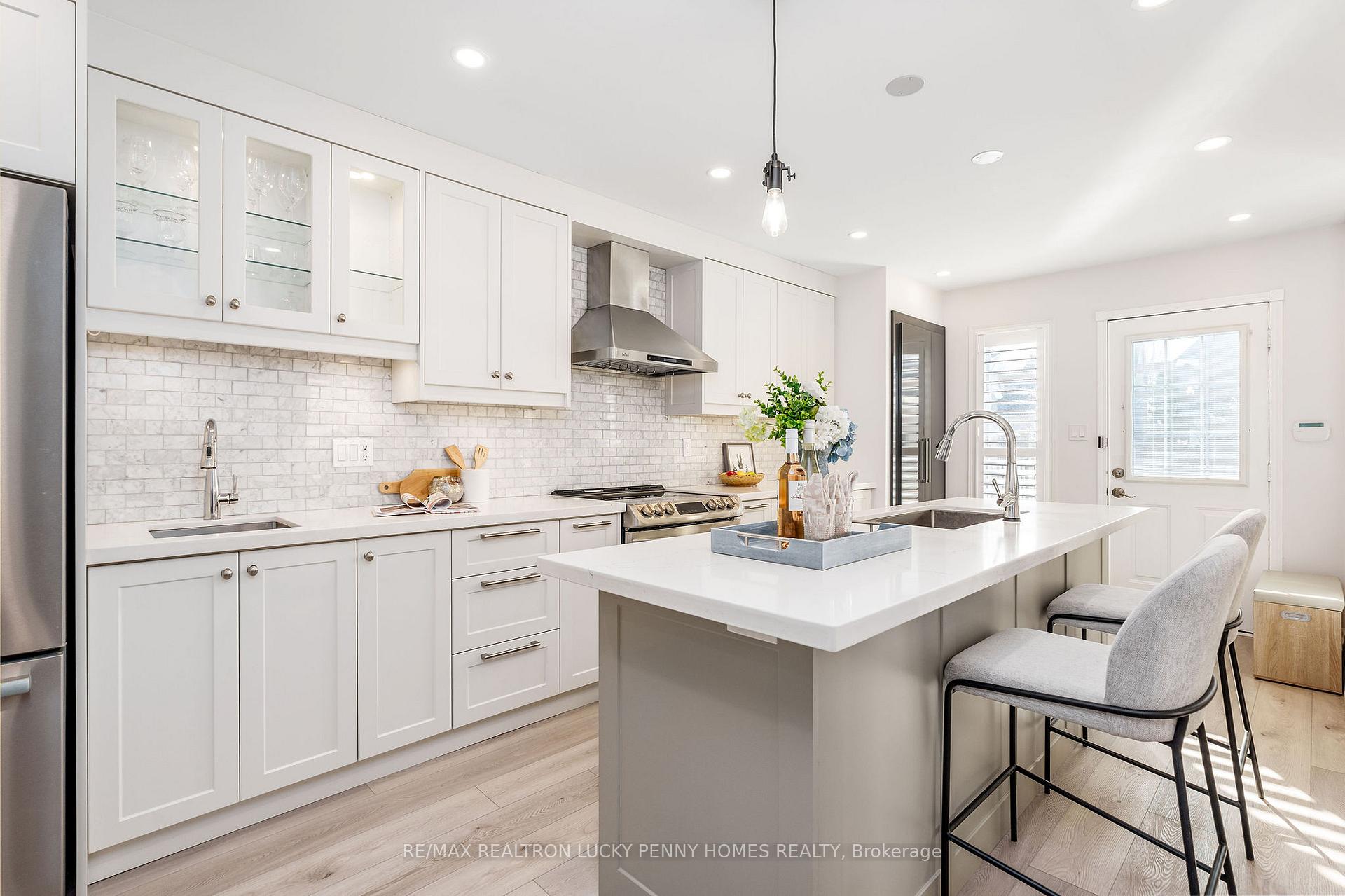 Photo 12 of 18 Colty Drive, Markham, Angus Glen — HOMEH