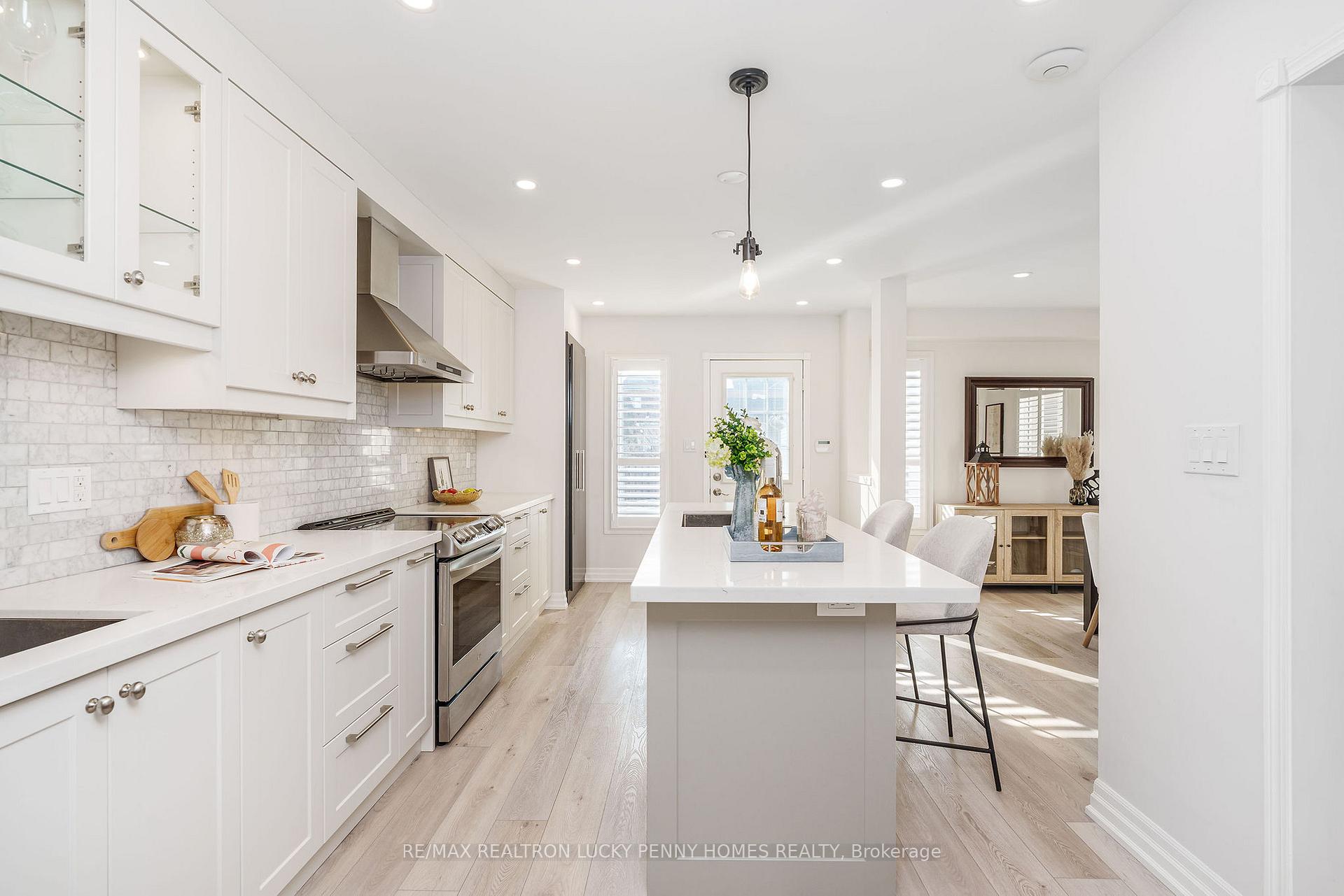 Photo 2 of 18 Colty Drive, Markham, Angus Glen — HOMEH