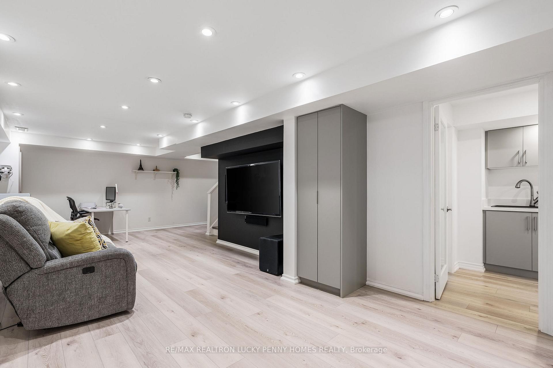 Photo 17 of 18 Colty Drive, Markham, Angus Glen — HOMEH
