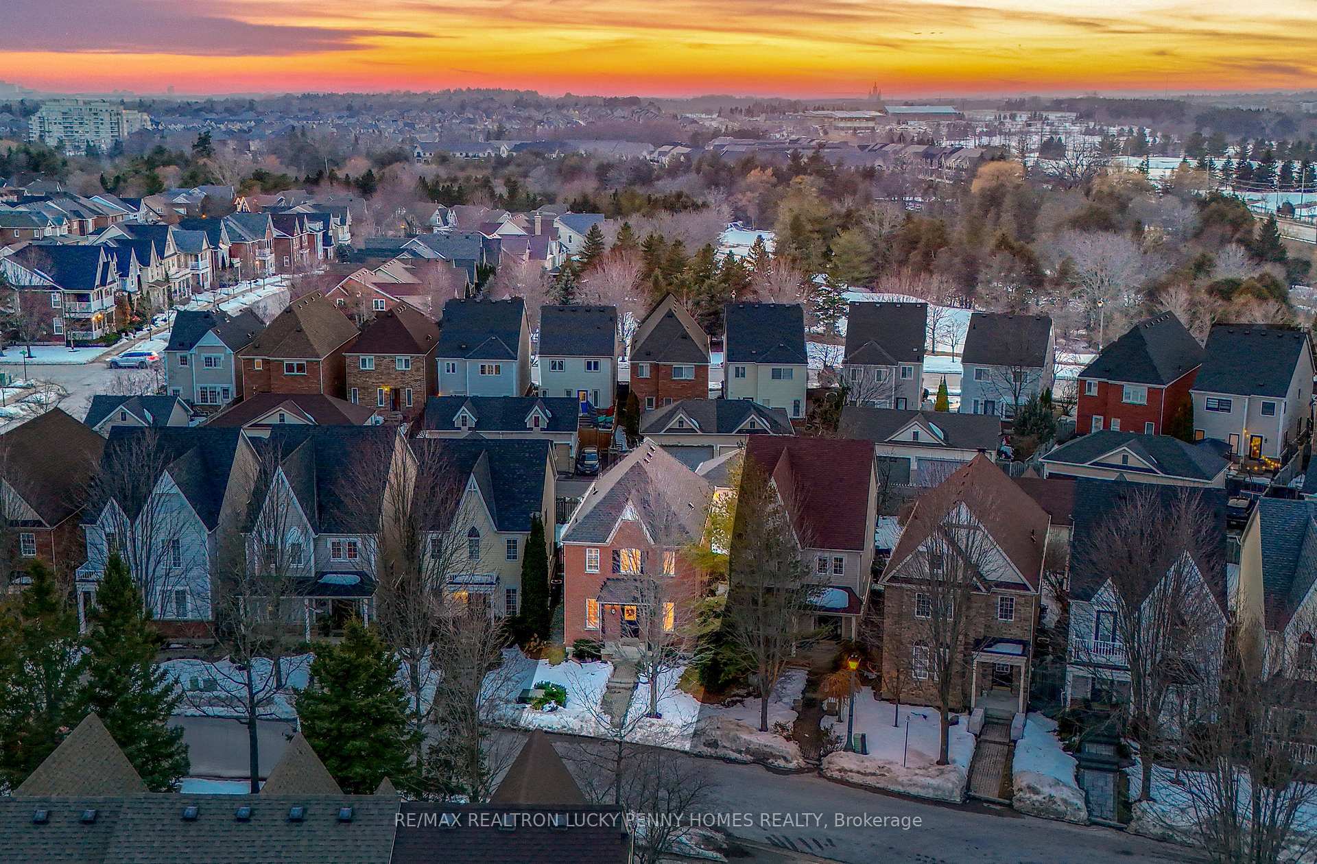 Photo 26 of 18 Colty Drive, Markham, Angus Glen — HOMEH
