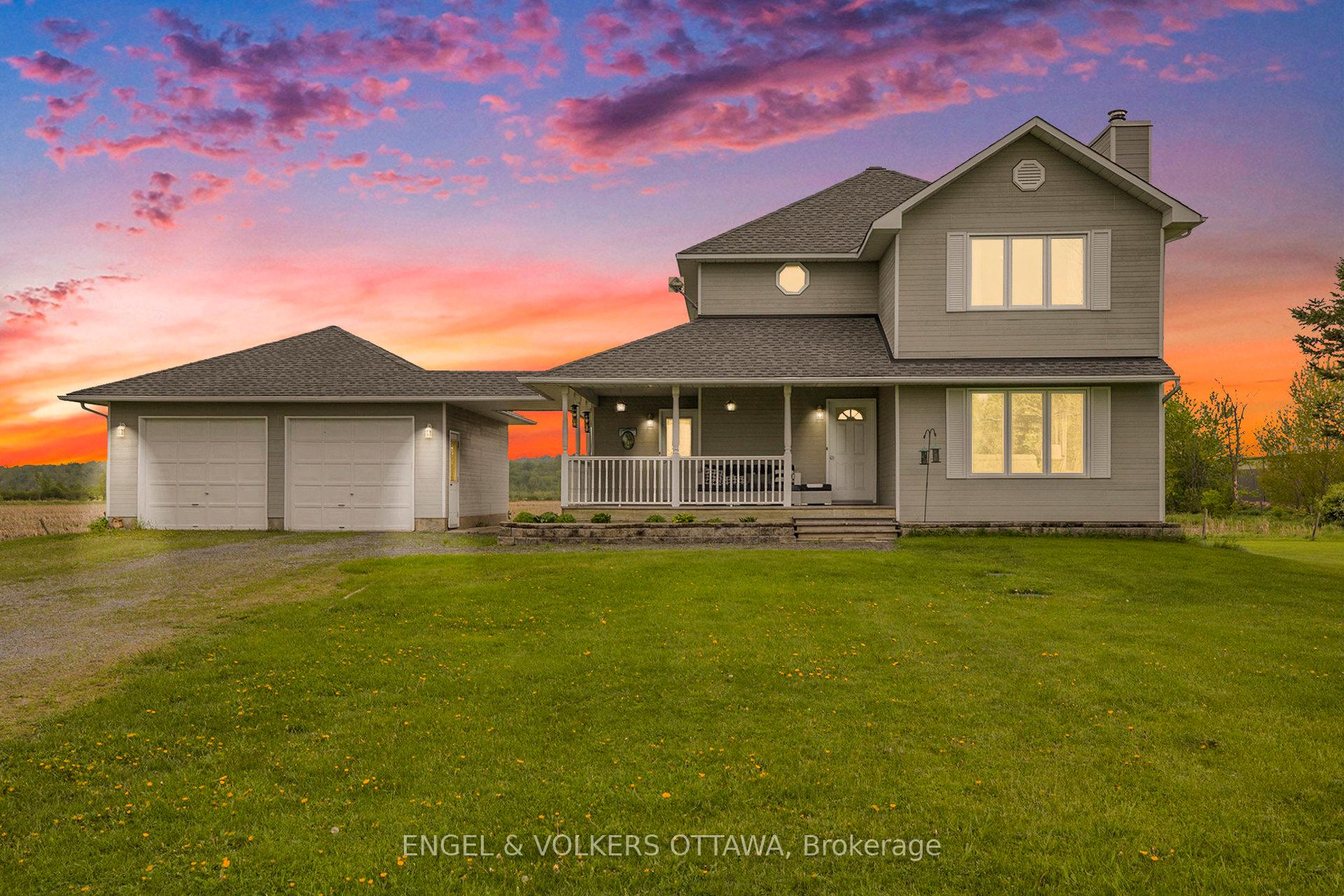 Photo 1 of 3093 Woodkilton Drive, Ottawa, Dunrobin — HOMEH