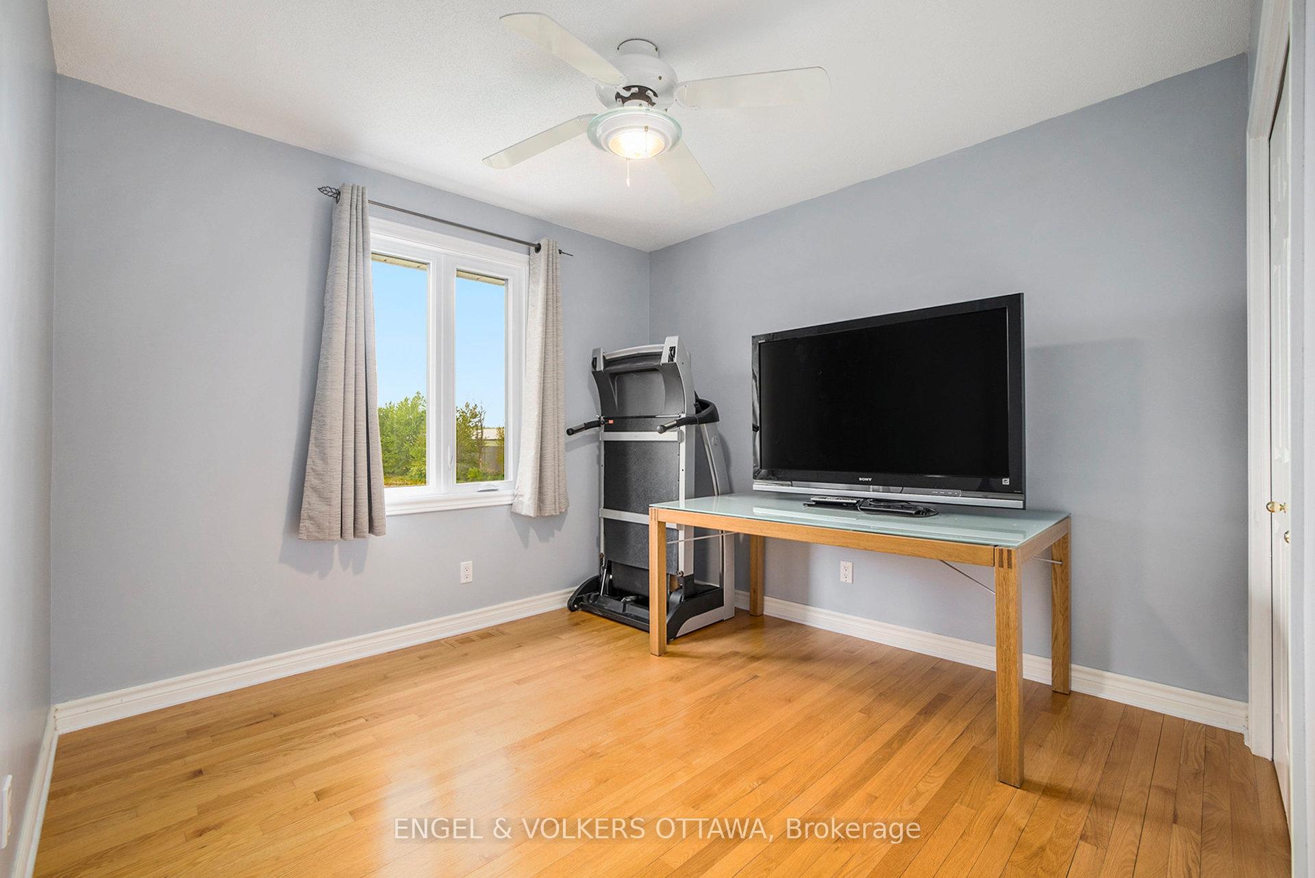 Photo 20 of 3093 Woodkilton Drive, Ottawa, Dunrobin — HOMEH