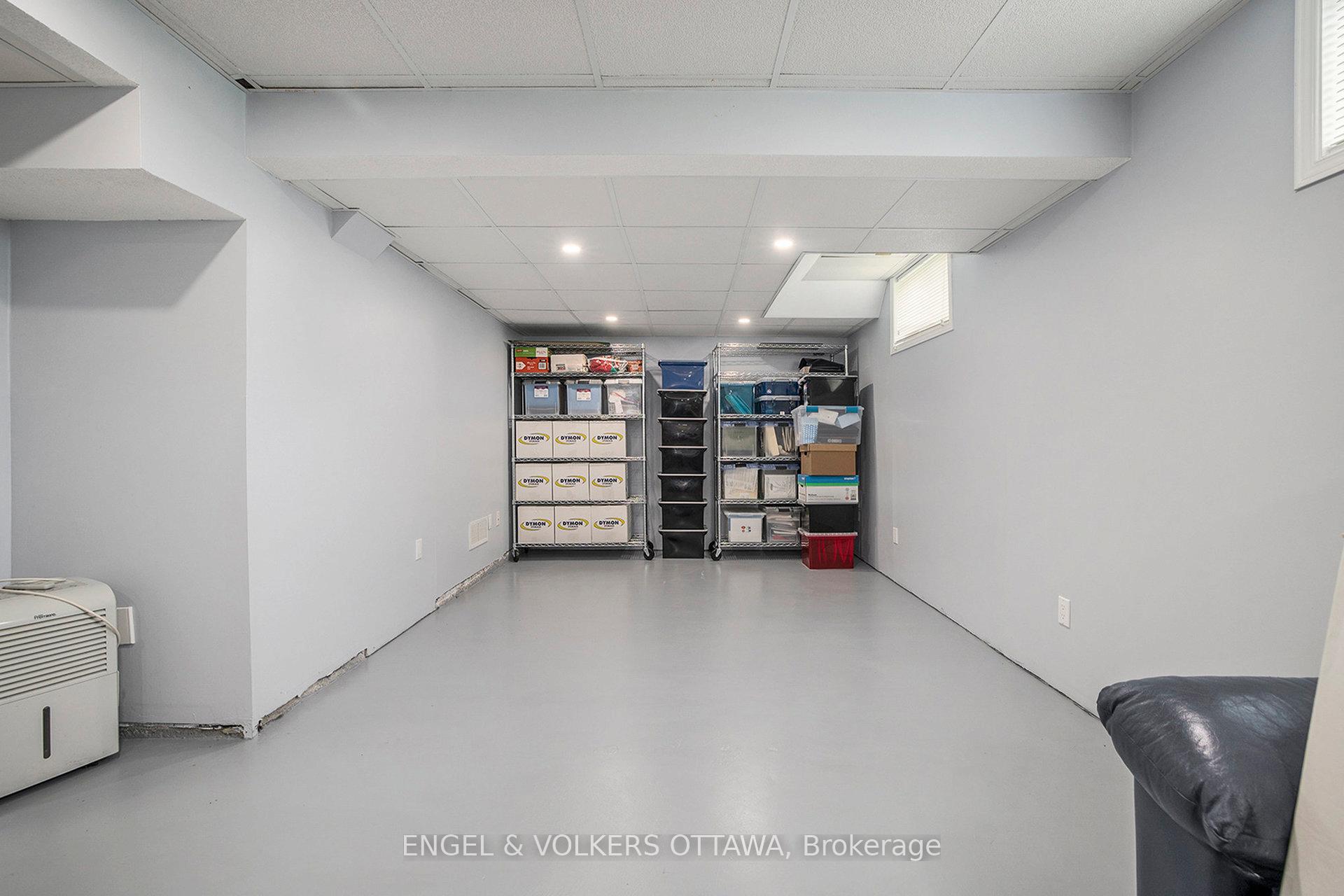 Photo 21 of 3093 Woodkilton Drive, Ottawa, Dunrobin — HOMEH