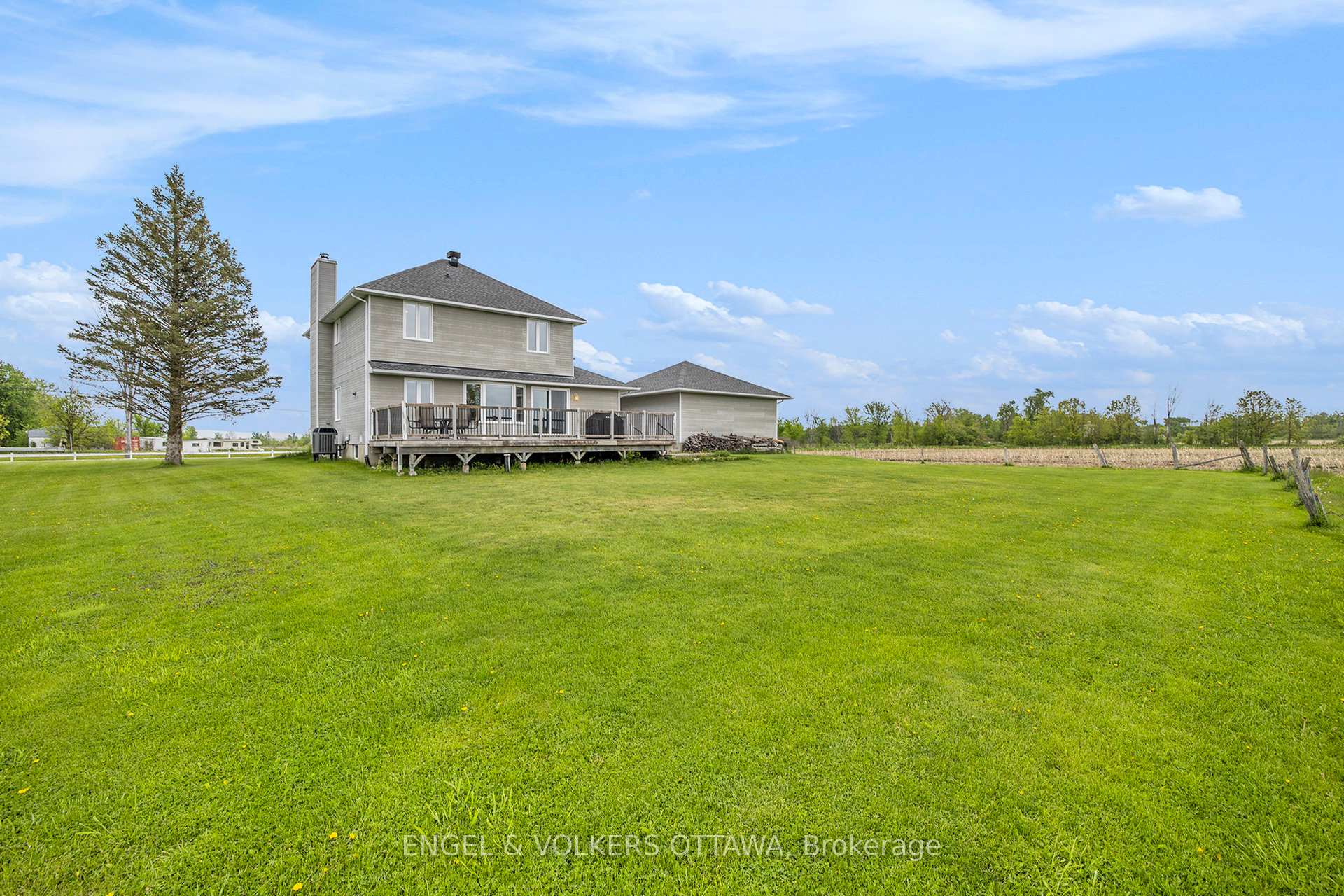 Photo 28 of 3093 Woodkilton Drive, Ottawa, Dunrobin — HOMEH