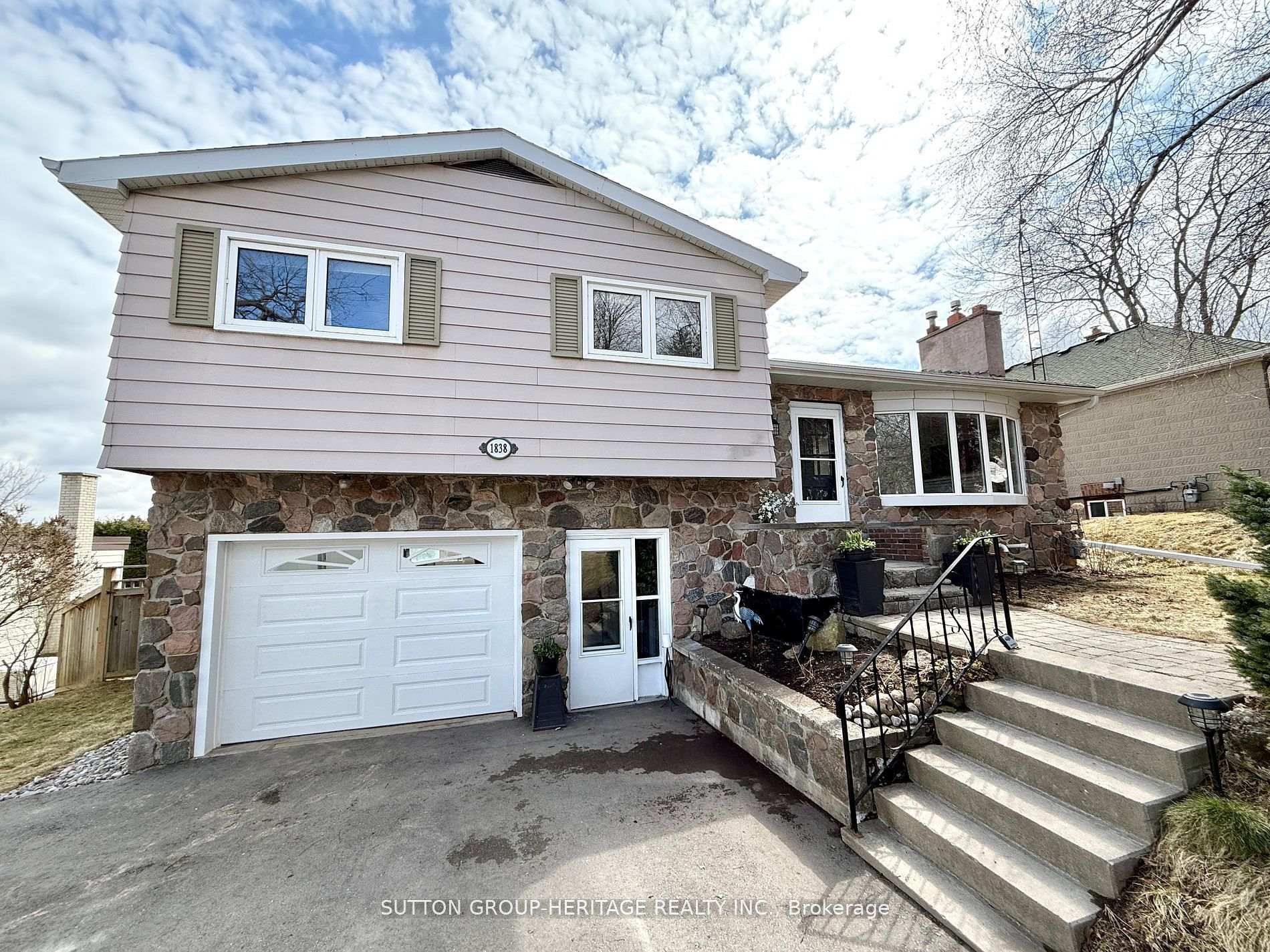 Photo 1 of 1838 Scugog Street, Scugog, Port Perry — HOMEH