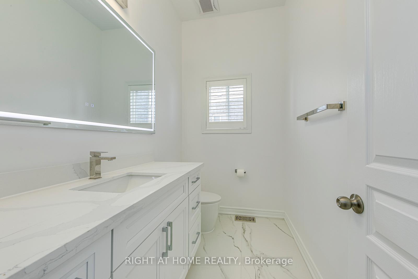 Photo 14 of 8 Hackamore Court, Hamilton, Meadowlands — HOMEH