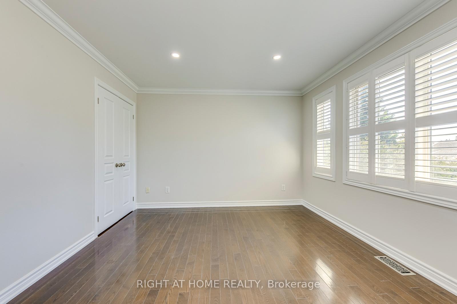 Photo 15 of 8 Hackamore Court, Hamilton, Meadowlands — HOMEH