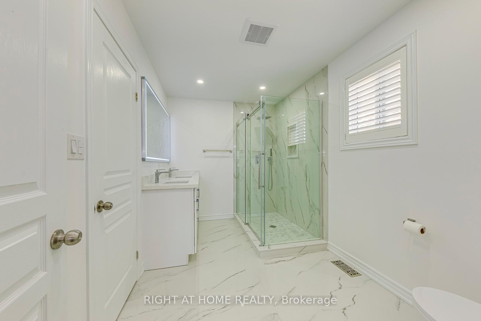 Photo 34 of 8 Hackamore Court, Hamilton, Meadowlands — HOMEH