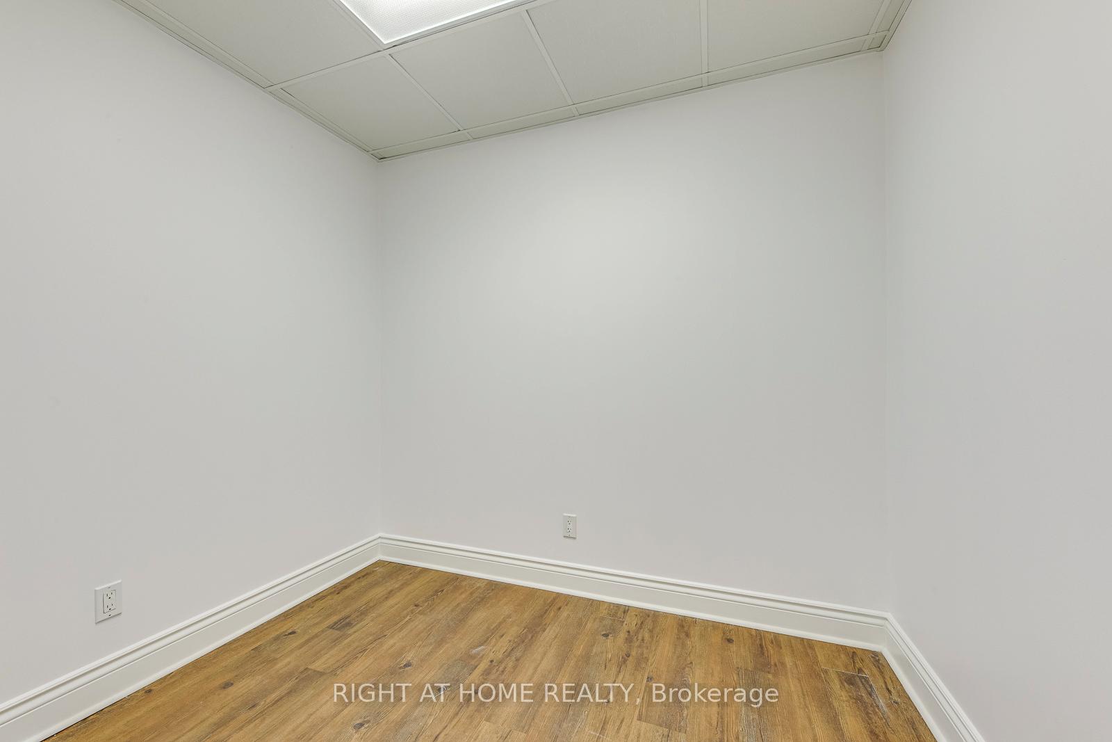 Photo 38 of 8 Hackamore Court, Hamilton, Meadowlands — HOMEH