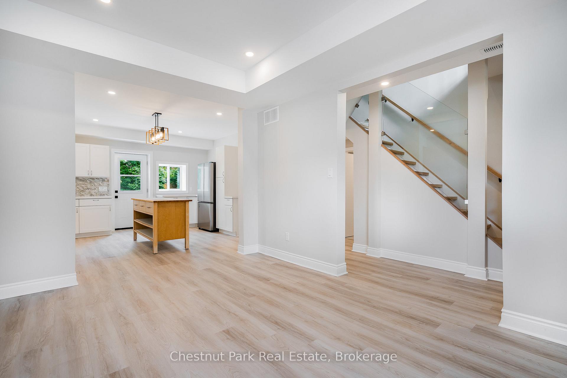 Photo 10 of 167 Peel Street, Collingwood — HOMEH