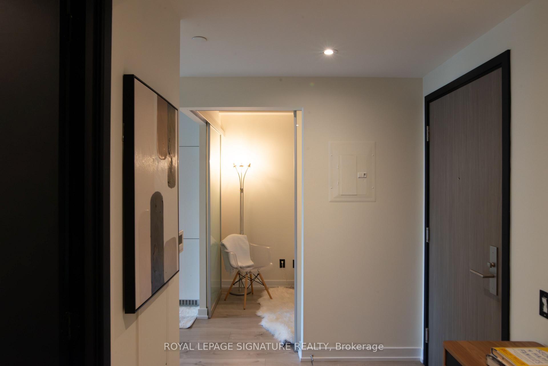 Photo 6 of Unit 605, 161 Roehampton Avenue, Toronto, Mount Pleasant East — HOMEH
