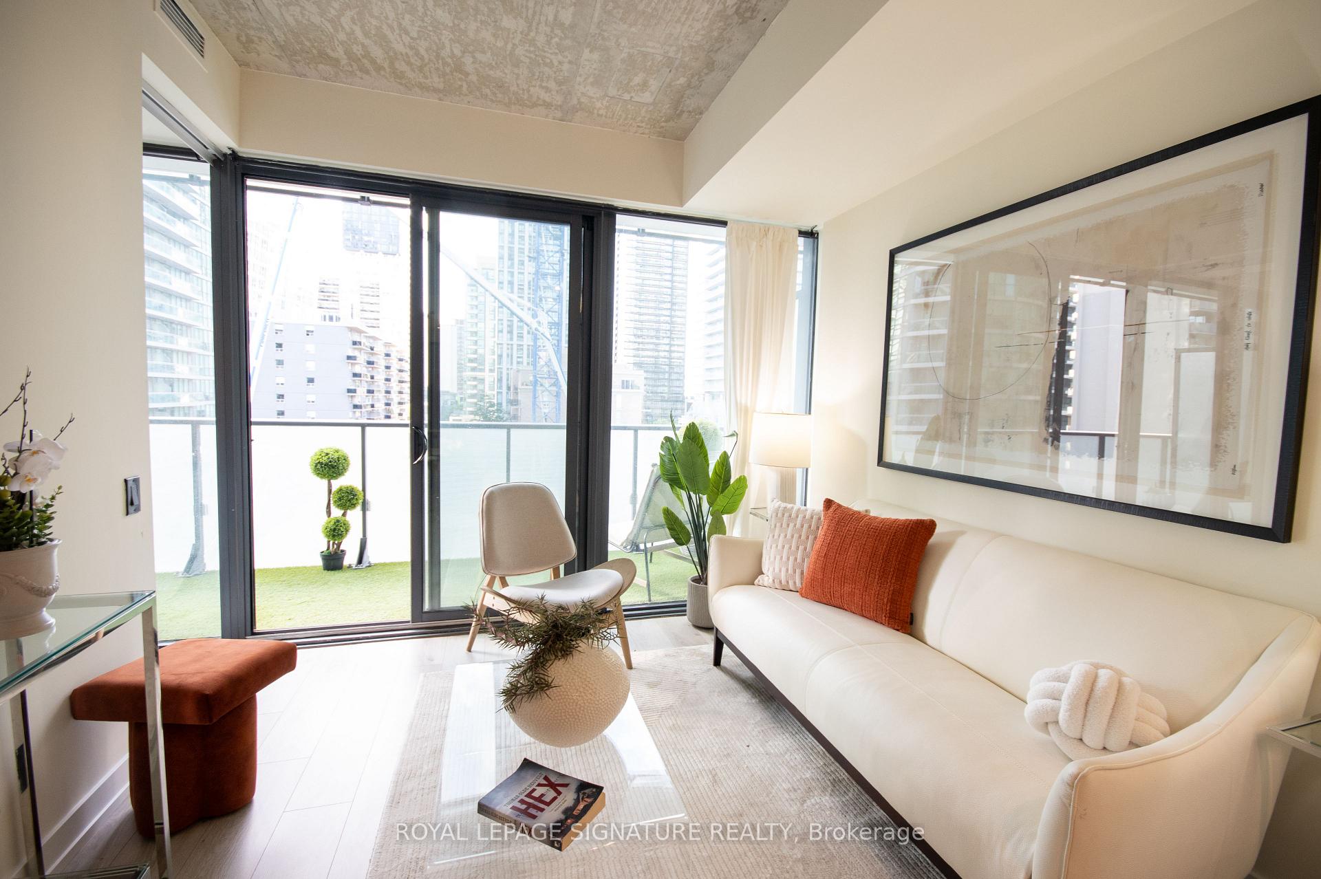 Photo 20 of Unit 605, 161 Roehampton Avenue, Toronto, Mount Pleasant East — HOMEH