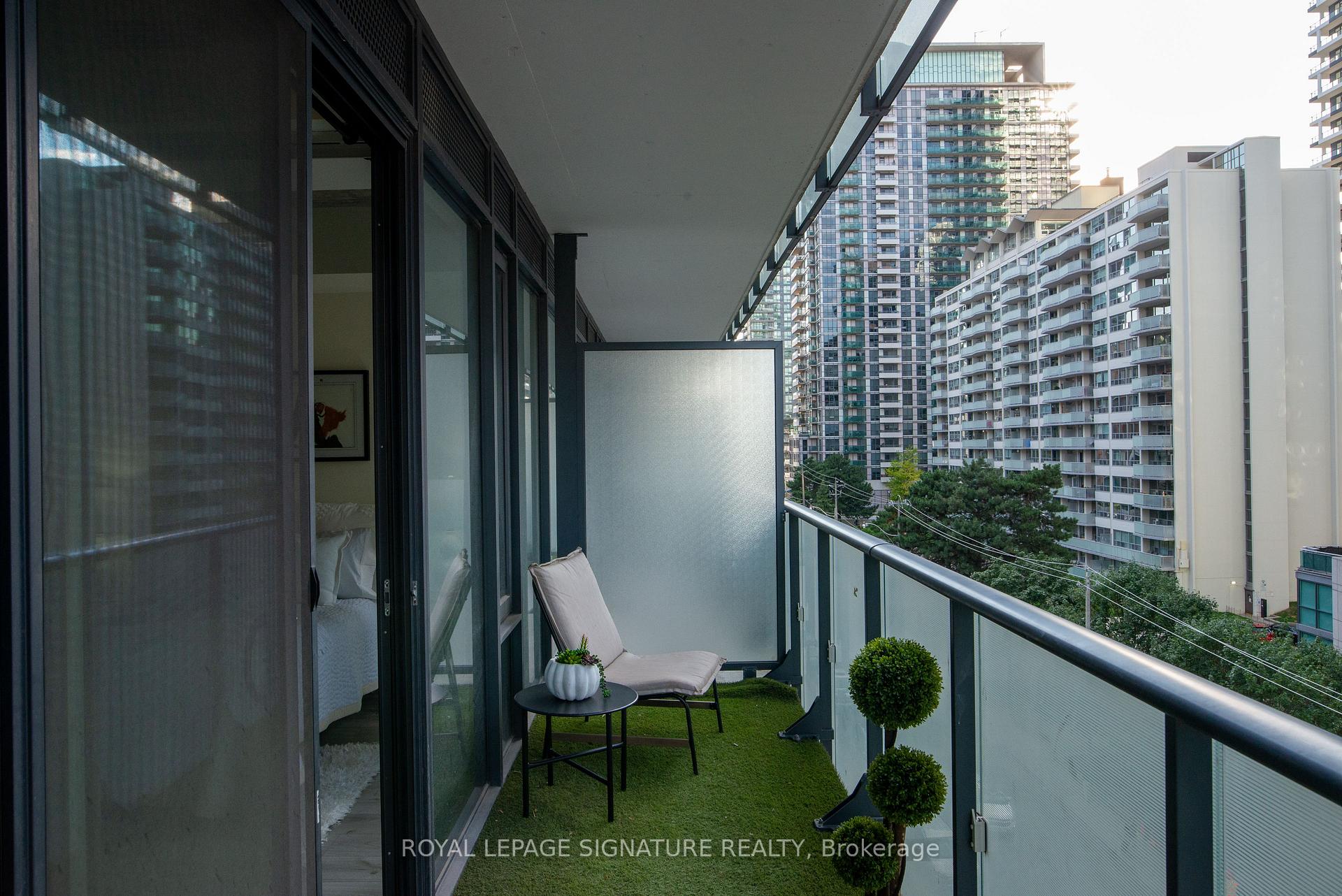 Photo 31 of Unit 605, 161 Roehampton Avenue, Toronto, Mount Pleasant East — HOMEH