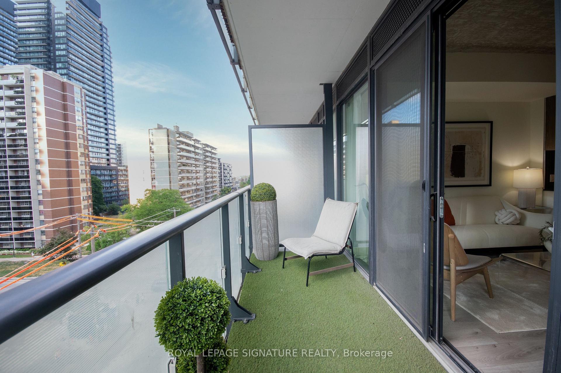 Photo 35 of Unit 605, 161 Roehampton Avenue, Toronto, Mount Pleasant East — HOMEH