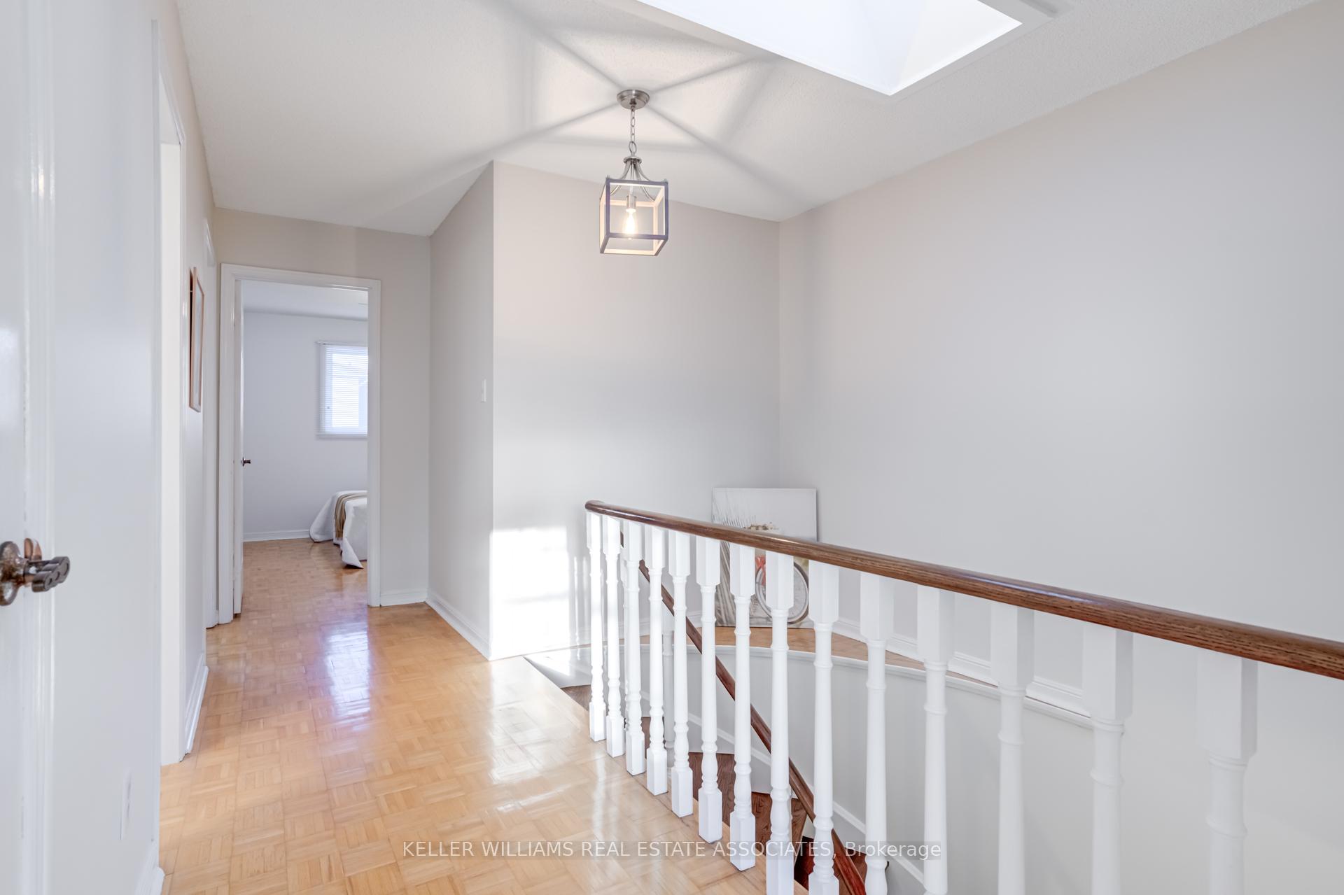 Photo 31 of 62 Stargell Crescent, Markham, Raymerville — HOMEH