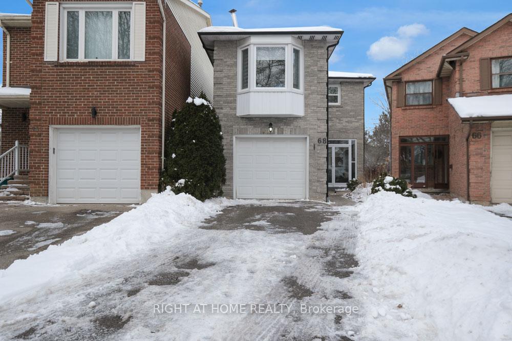Photo 1 of 68 Baywood Circuit, Markham, Royal Orchard — HOMEH