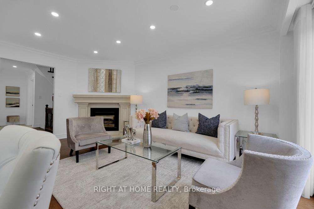 Photo 16 of 68 Baywood Circuit, Markham, Royal Orchard — HOMEH