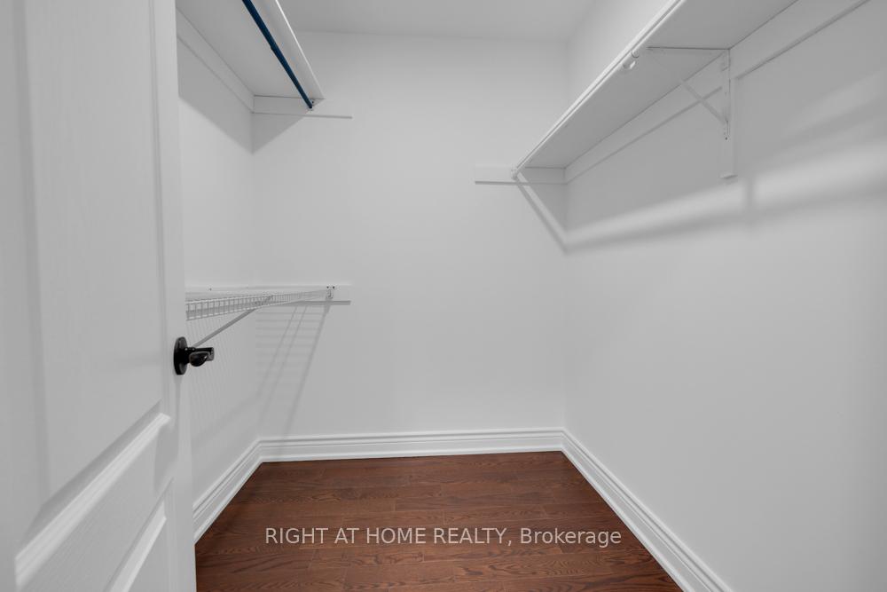 Photo 24 of 68 Baywood Circuit, Markham, Royal Orchard — HOMEH