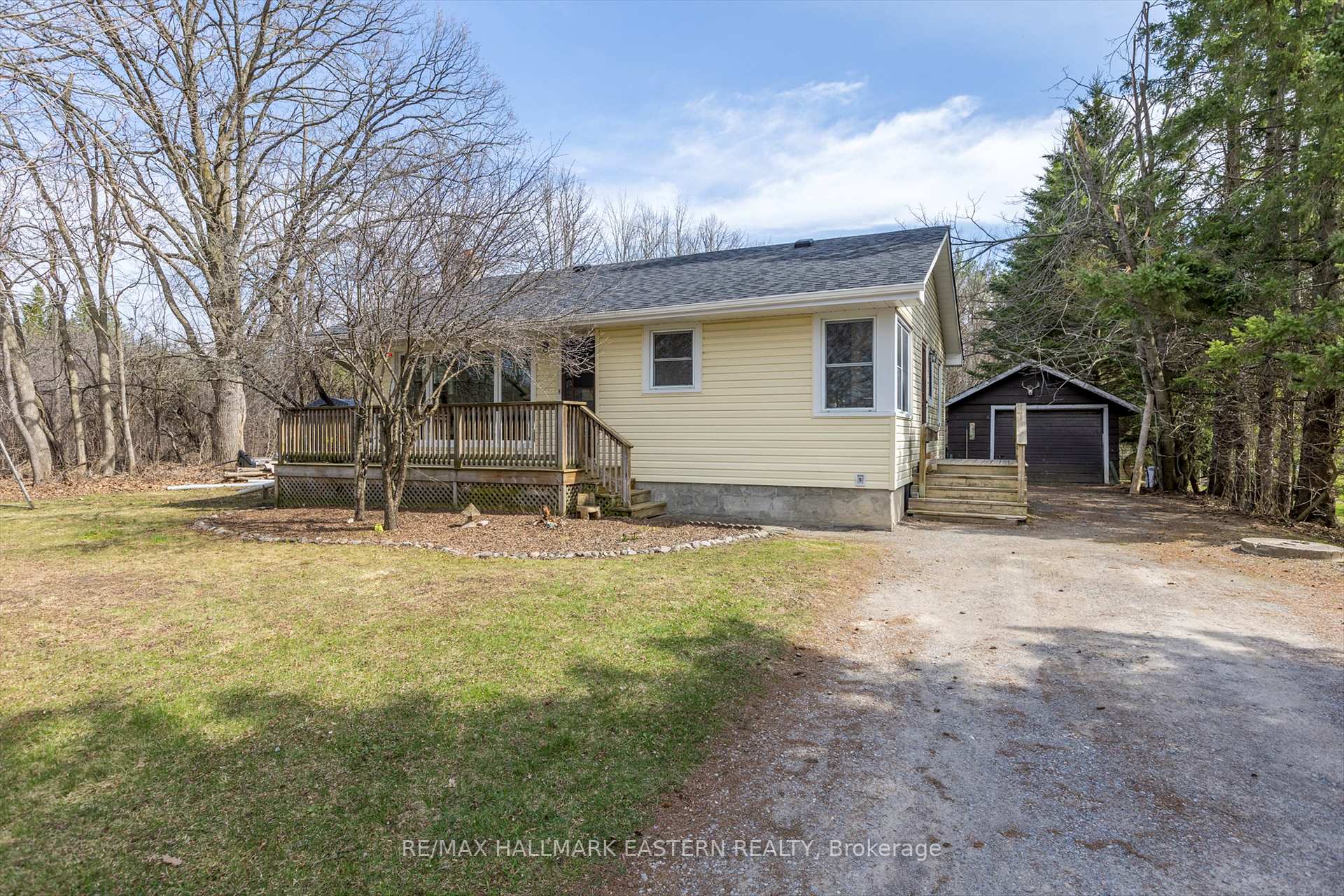 Photo 12 of 155 Coral Drive, Douro-Dummer — HOMEH