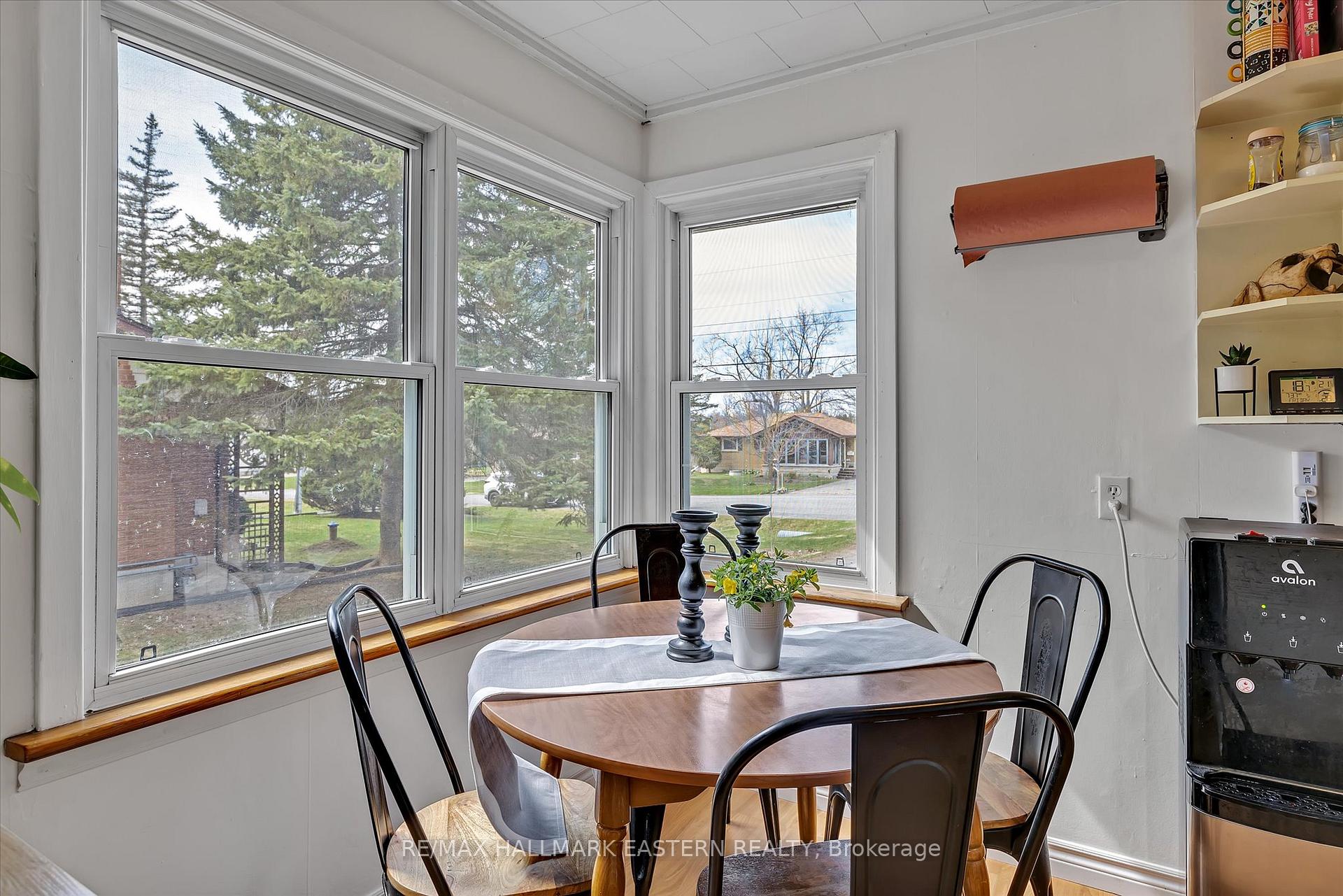 Photo 9 of 155 Coral Drive, Douro-Dummer — HOMEH