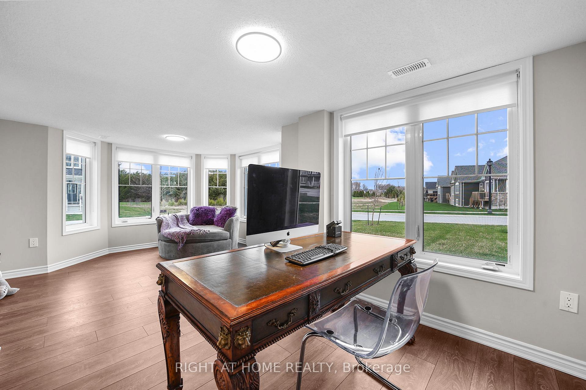 Photo 7 of 8 Spencer Boulevard, Wasaga Beach — HOMEH