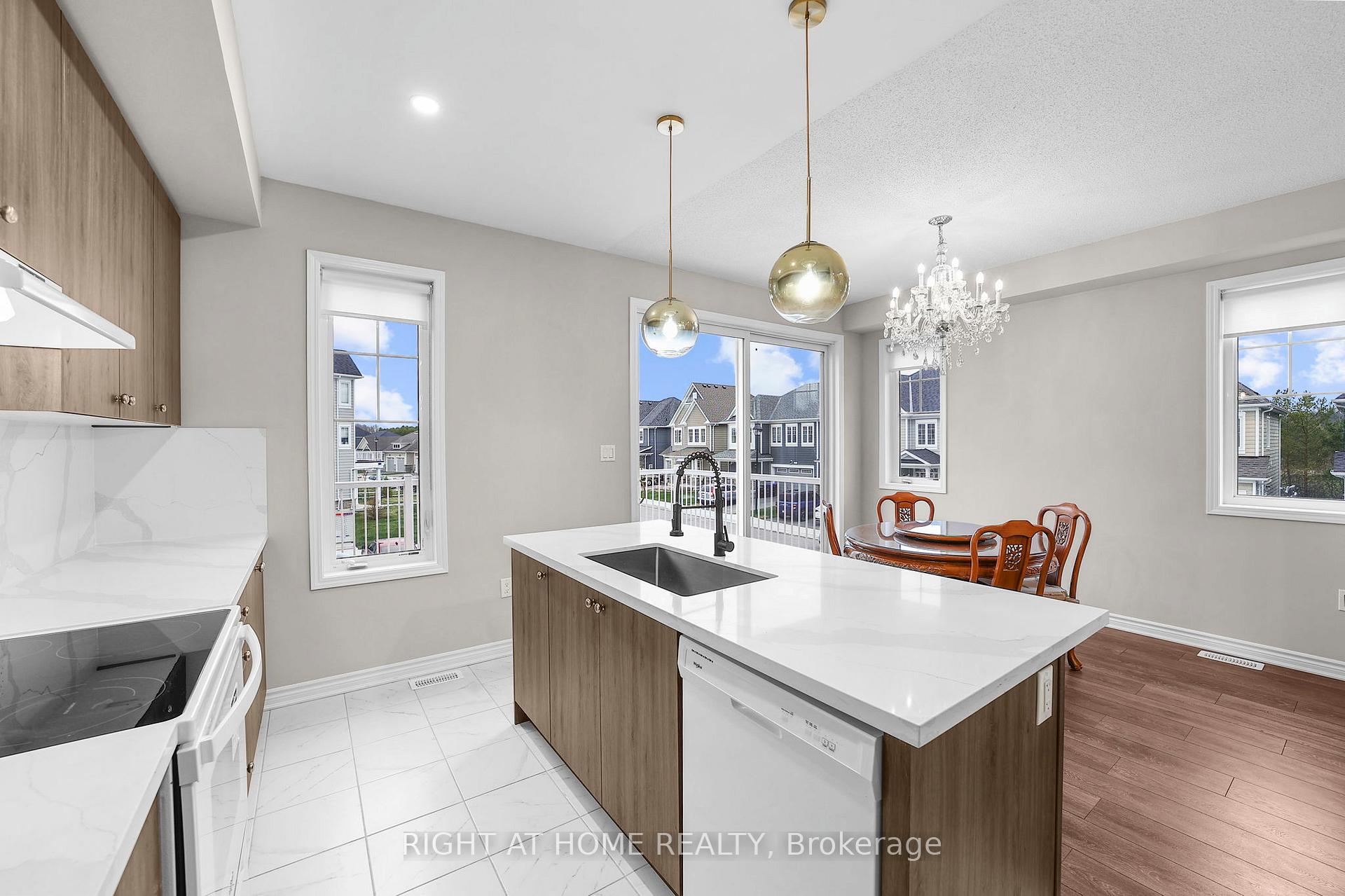 Photo 23 of 8 Spencer Boulevard, Wasaga Beach — HOMEH