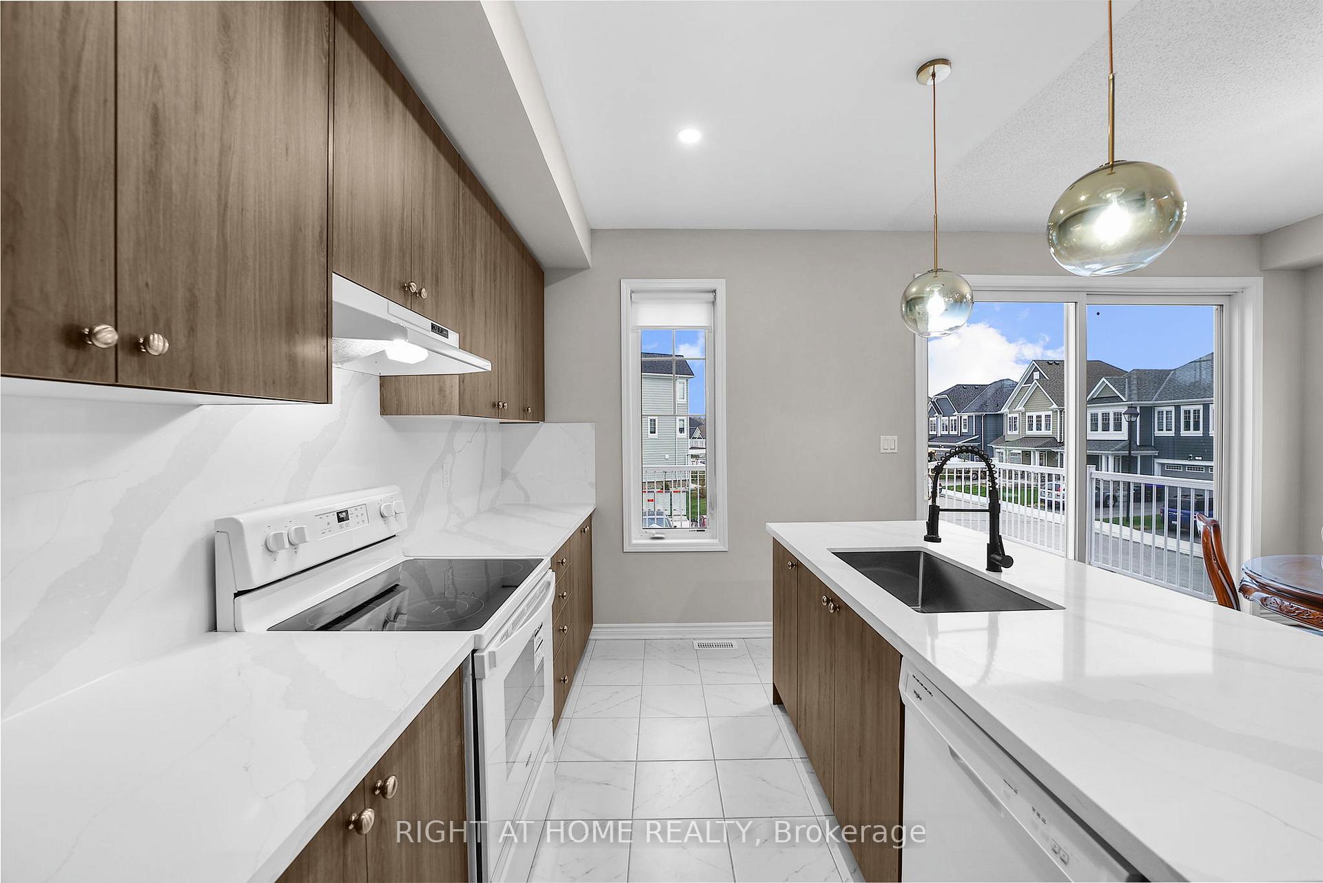 Photo 20 of 8 Spencer Boulevard, Wasaga Beach — HOMEH