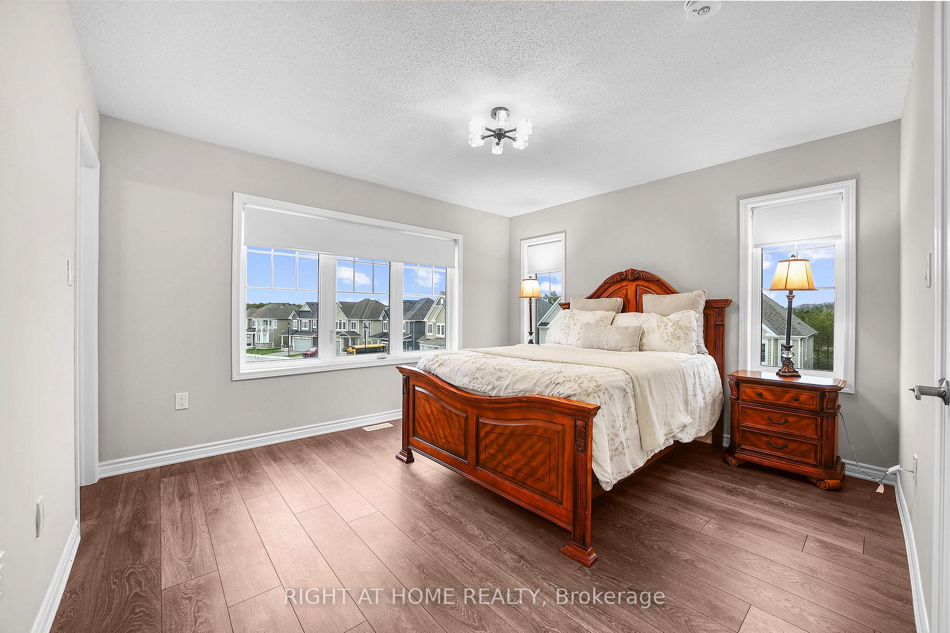 Photo 31 of 8 Spencer Boulevard, Wasaga Beach — HOMEH