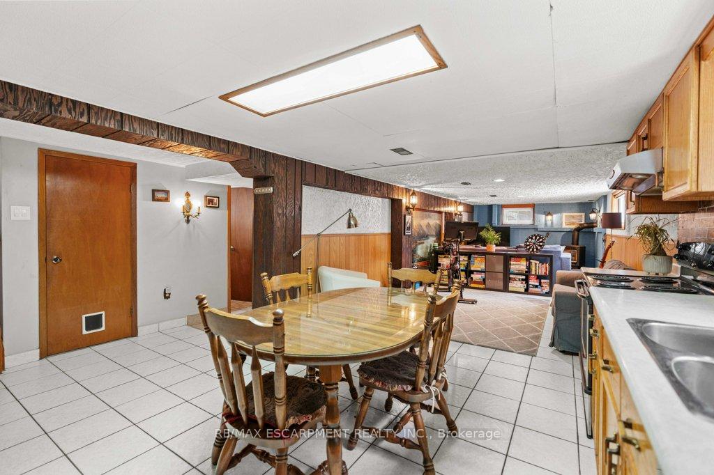 Photo 11 of 42 Martin Road, Hamilton, Rosedale — HOMEH