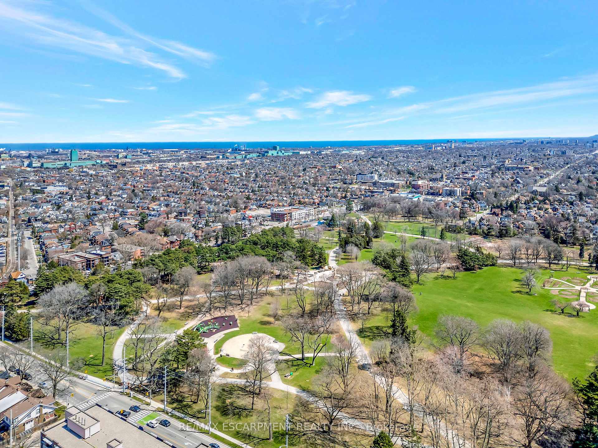 Photo 9 of 21 Gilmour Place, Hamilton, Blakeley — HOMEH