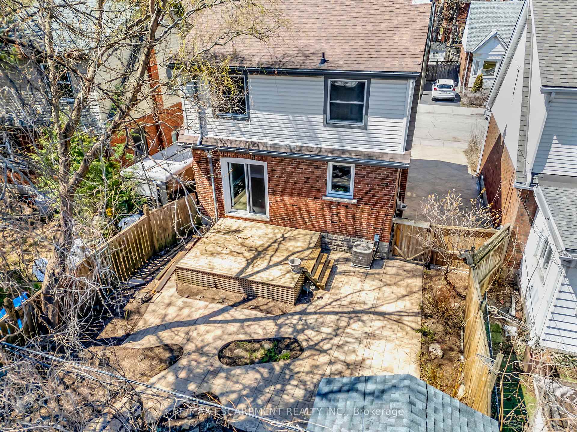 Photo 6 of 21 Gilmour Place, Hamilton, Blakeley — HOMEH