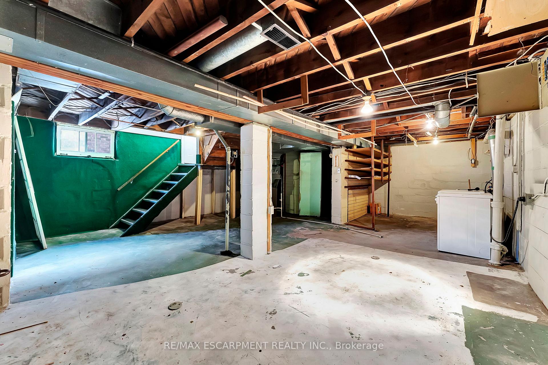 Photo 29 of 21 Gilmour Place, Hamilton, Blakeley — HOMEH