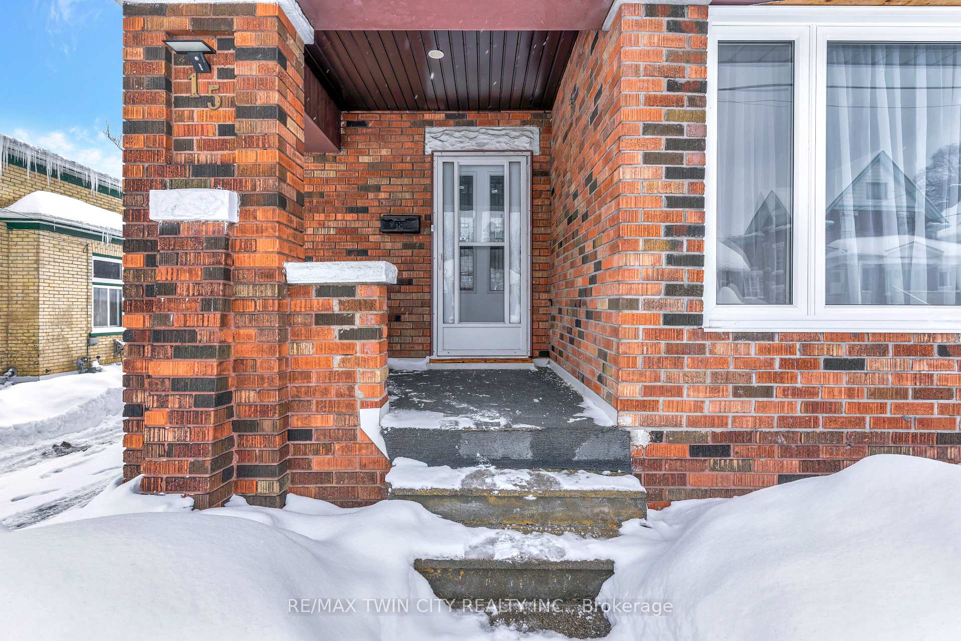 Photo 8 of 15 Cherry Street, Kitchener — HOMEH