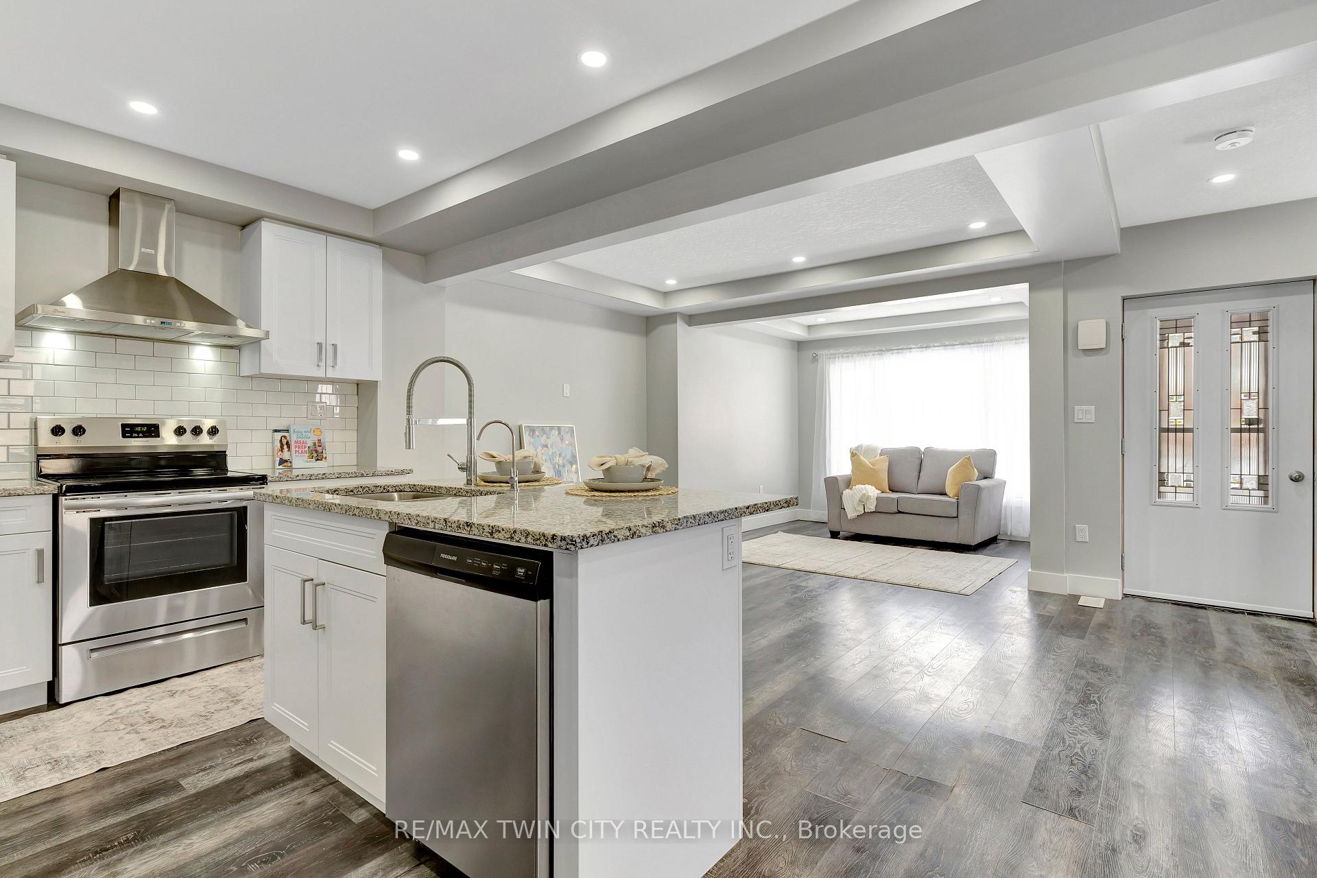 Photo 9 of 15 Cherry Street, Kitchener — HOMEH