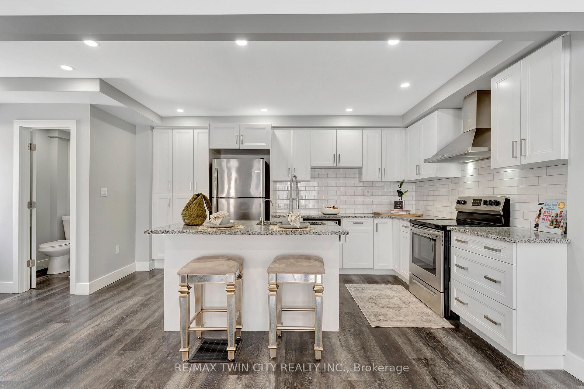 Photo 13 of 15 Cherry Street, Kitchener — HOMEH