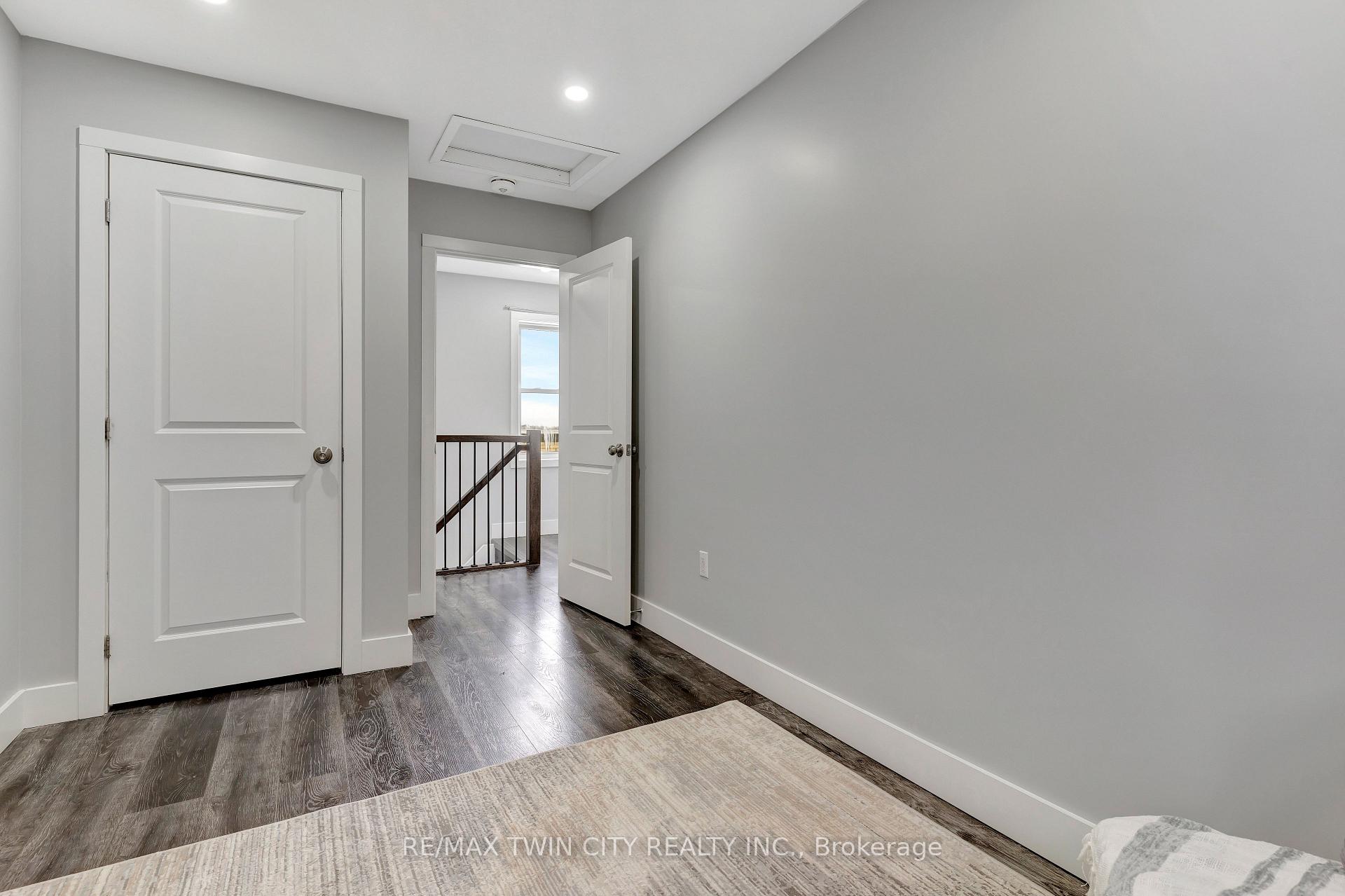Photo 22 of 15 Cherry Street, Kitchener — HOMEH