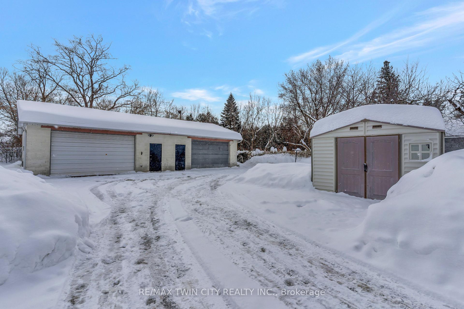 Photo 34 of 15 Cherry Street, Kitchener — HOMEH
