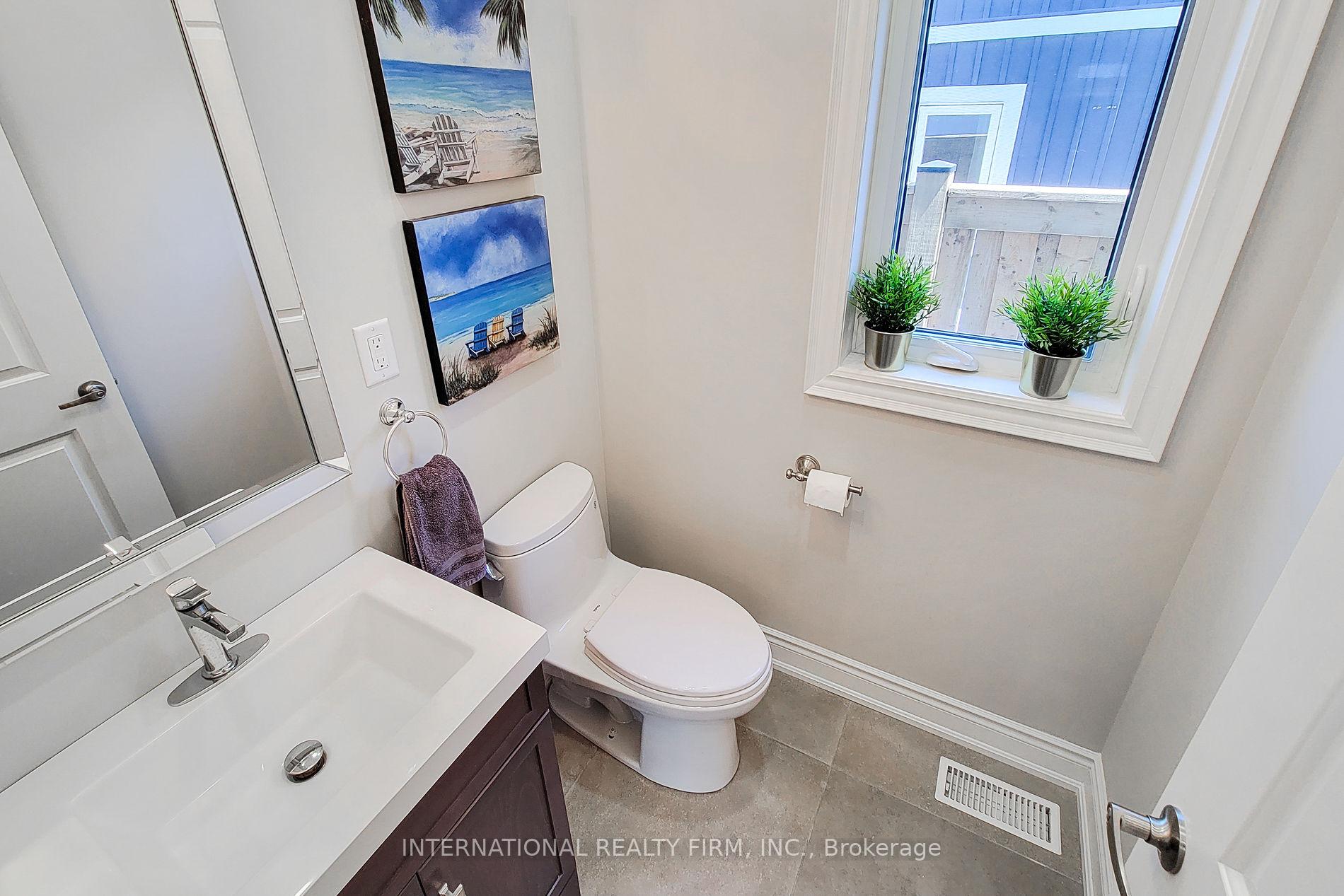 Photo 6 of 14 Lakeview Drive, Hamilton, Stoney Creek — HOMEH