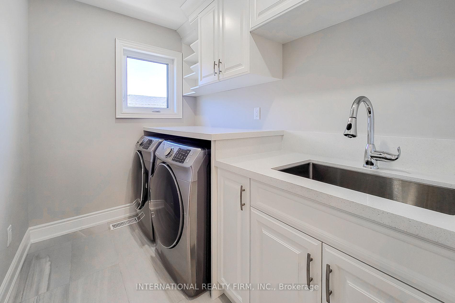 Photo 33 of 14 Lakeview Drive, Hamilton, Stoney Creek — HOMEH