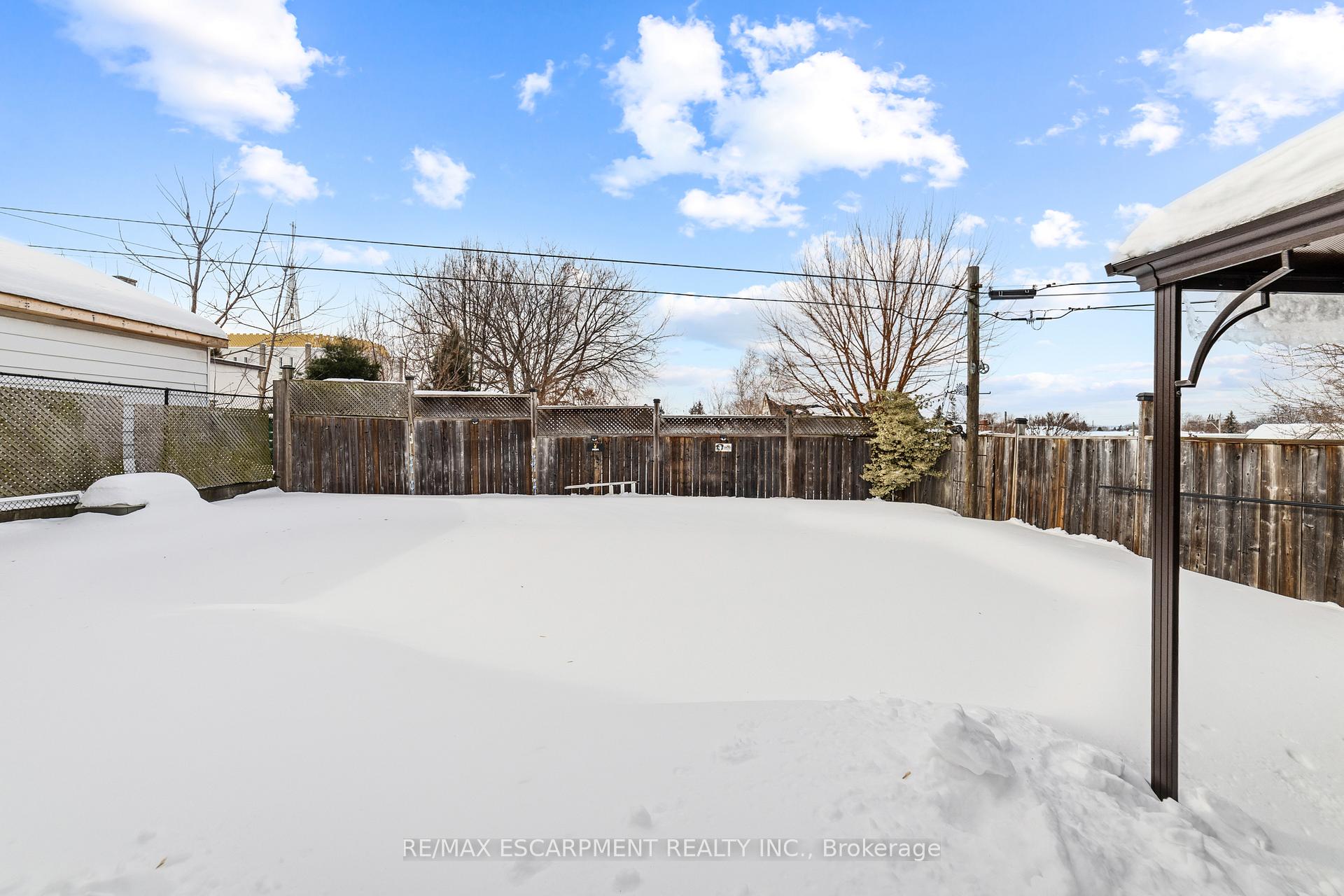 Photo 24 of 234 Auburn Avenue, Hamilton, Bartonville — HOMEH
