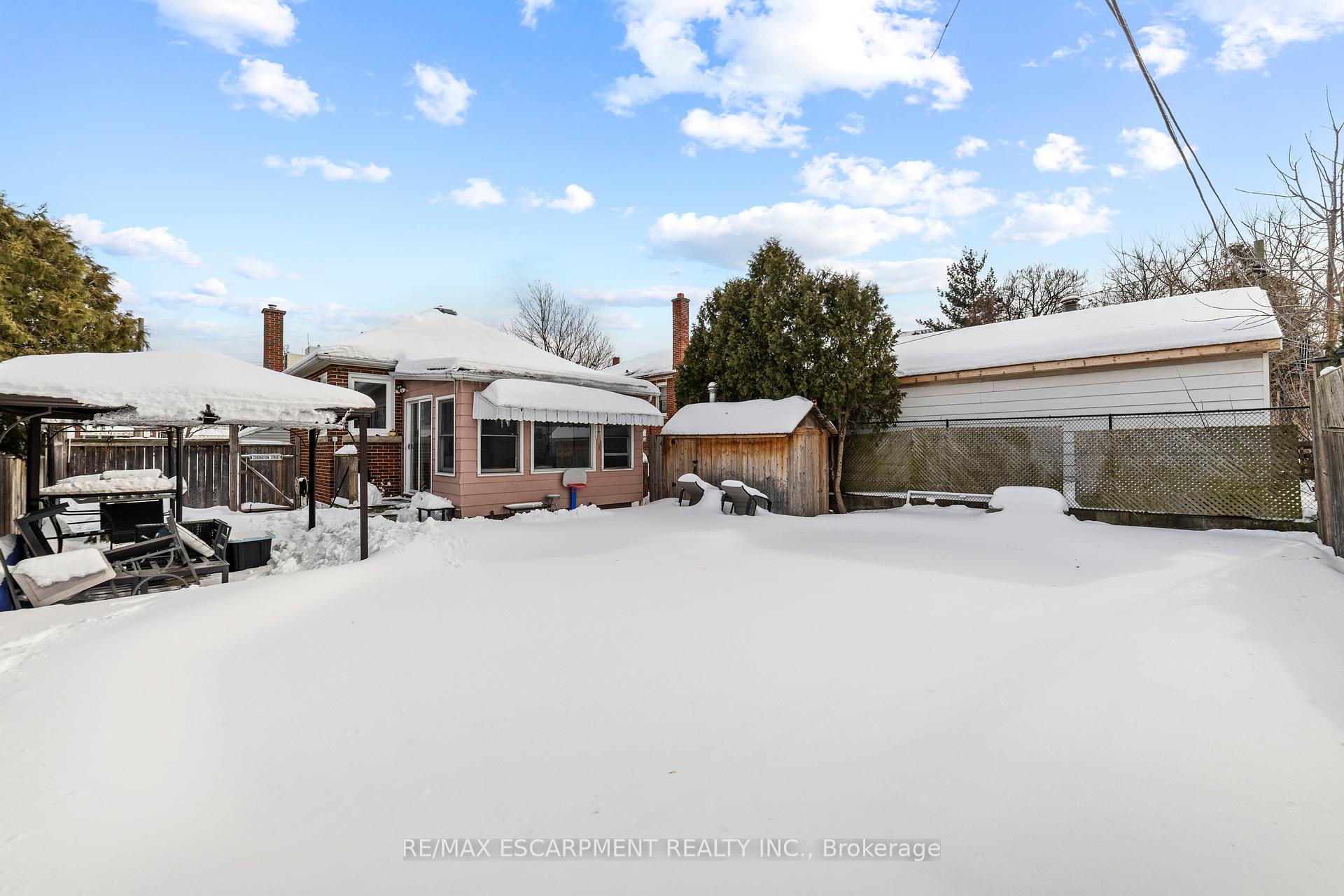 Photo 28 of 234 Auburn Avenue, Hamilton, Bartonville — HOMEH