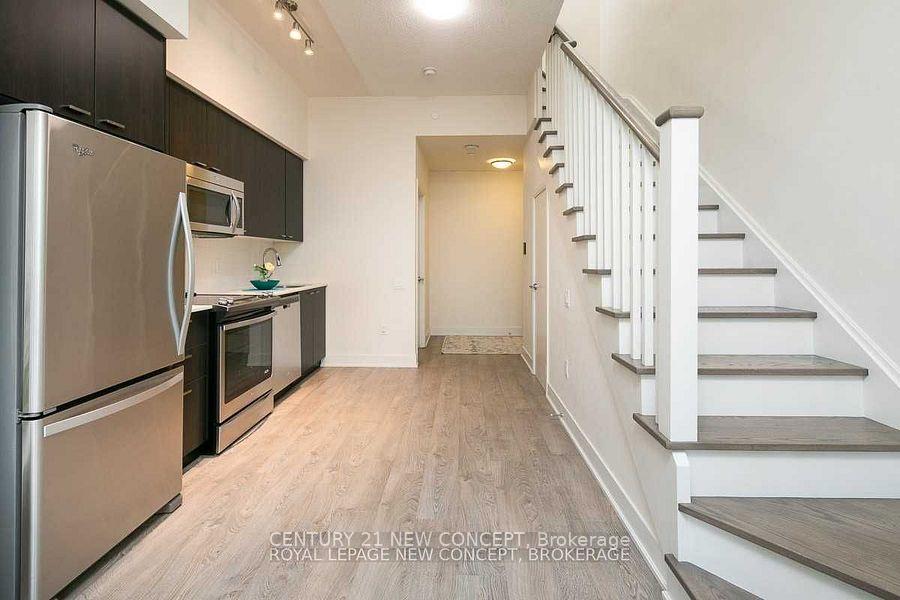 Photo 11 of Unit TH14, 30 Roehampton Avenue, Toronto, Mount Pleasant West — HOMEH