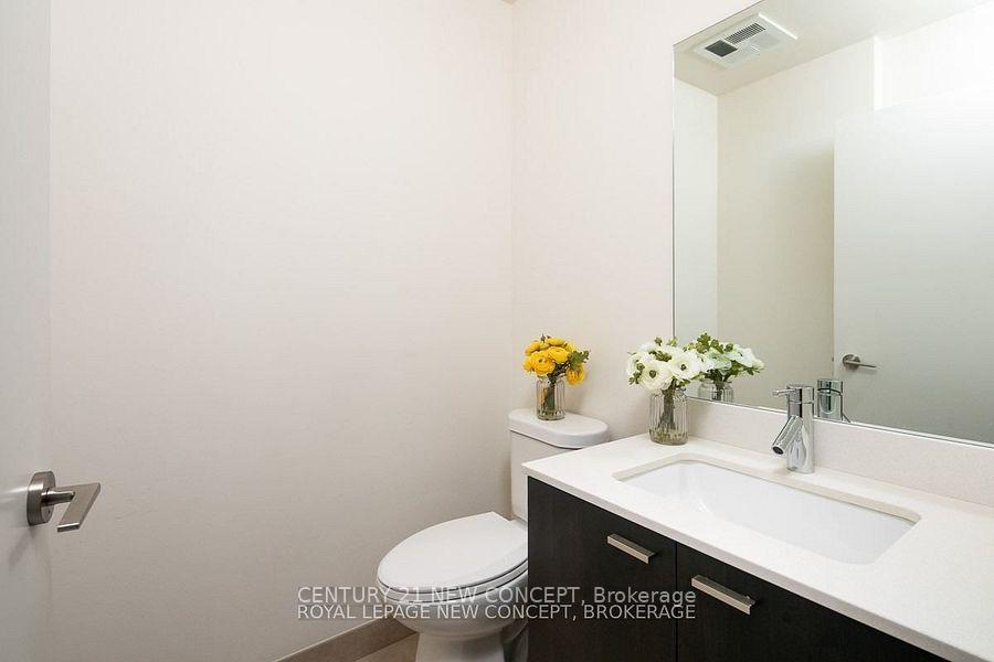 Photo 9 of Unit TH14, 30 Roehampton Avenue, Toronto, Mount Pleasant West — HOMEH