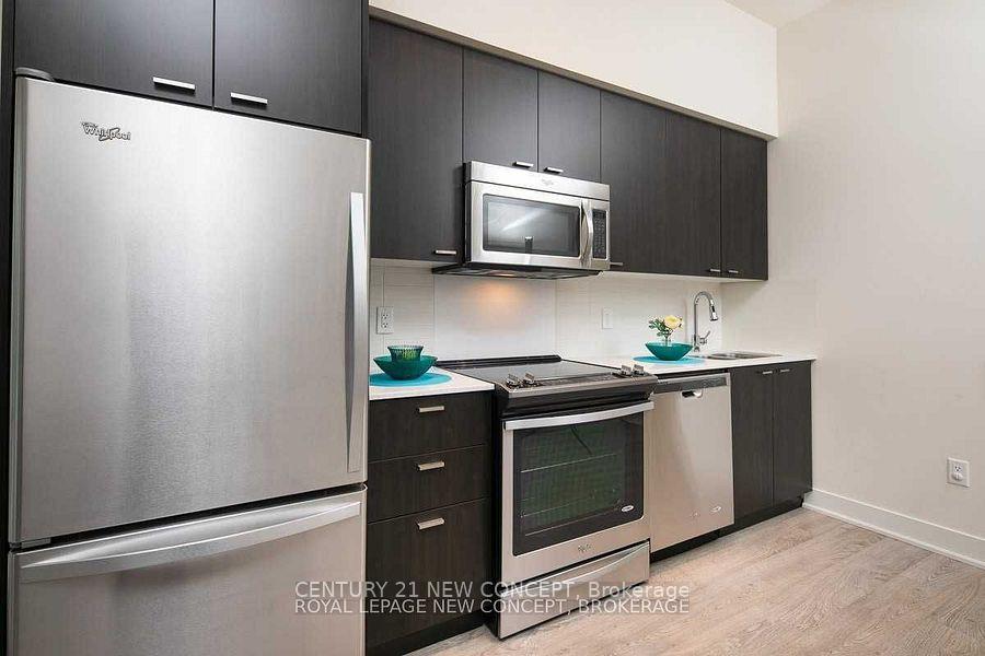 Photo 12 of Unit TH14, 30 Roehampton Avenue, Toronto, Mount Pleasant West — HOMEH