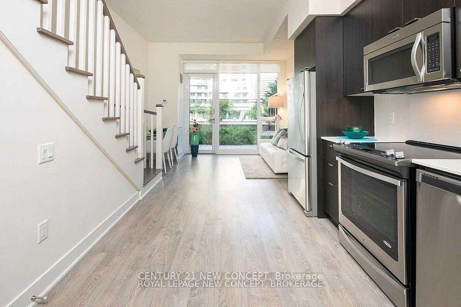 Photo 8 of Unit TH14, 30 Roehampton Avenue, Toronto, Mount Pleasant West — HOMEH