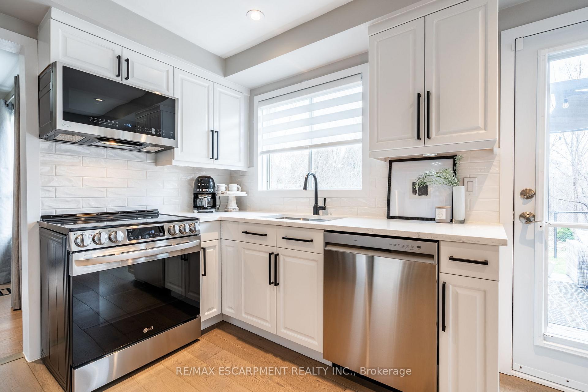 Photo 19 of 84 Ryans Way, Hamilton, Waterdown — HOMEH