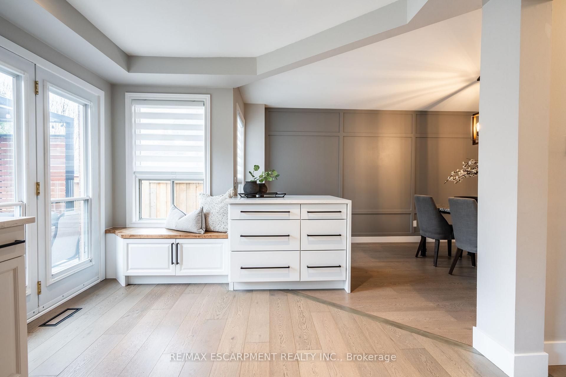 Photo 5 of 84 Ryans Way, Hamilton, Waterdown — HOMEH
