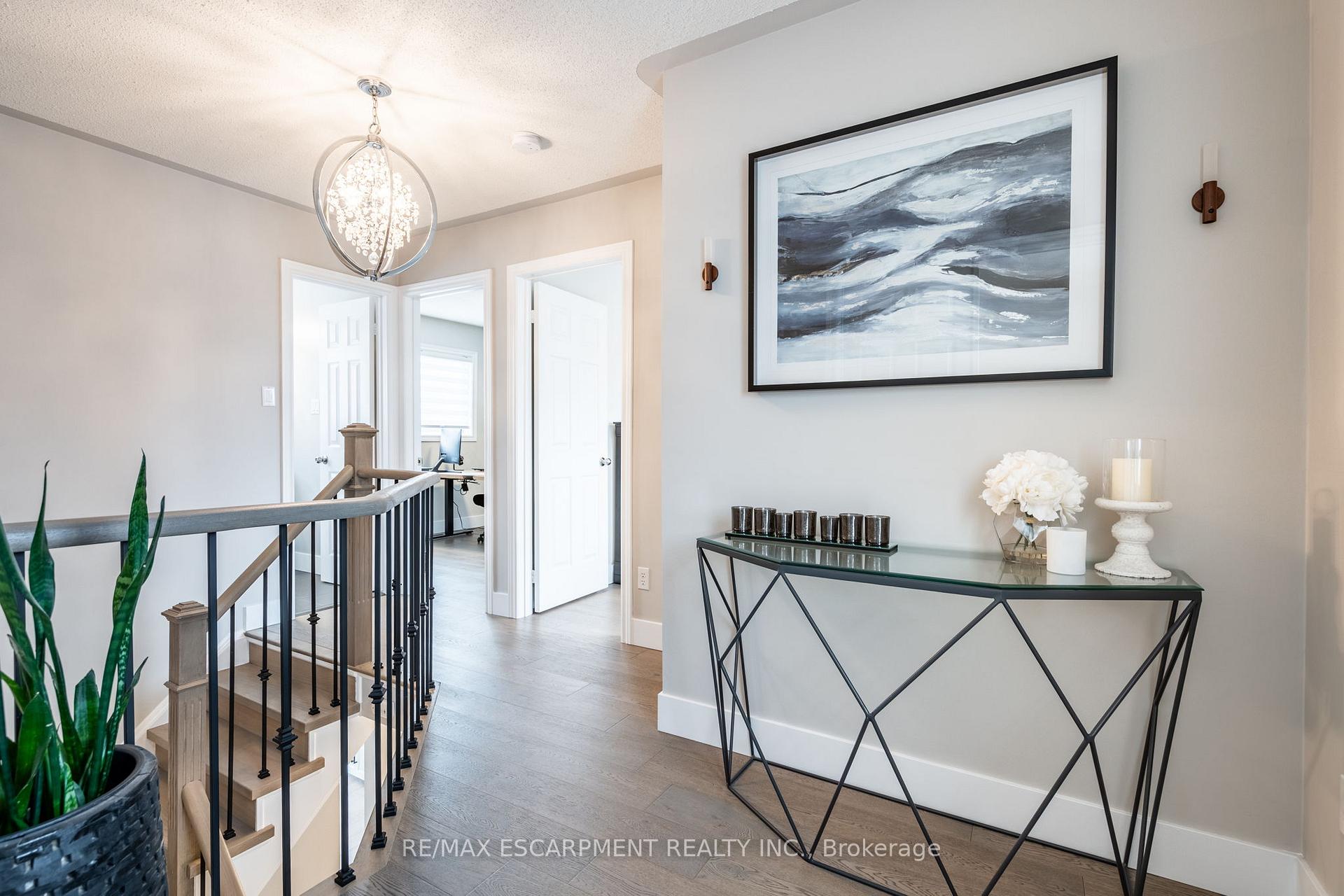 Photo 16 of 84 Ryans Way, Hamilton, Waterdown — HOMEH
