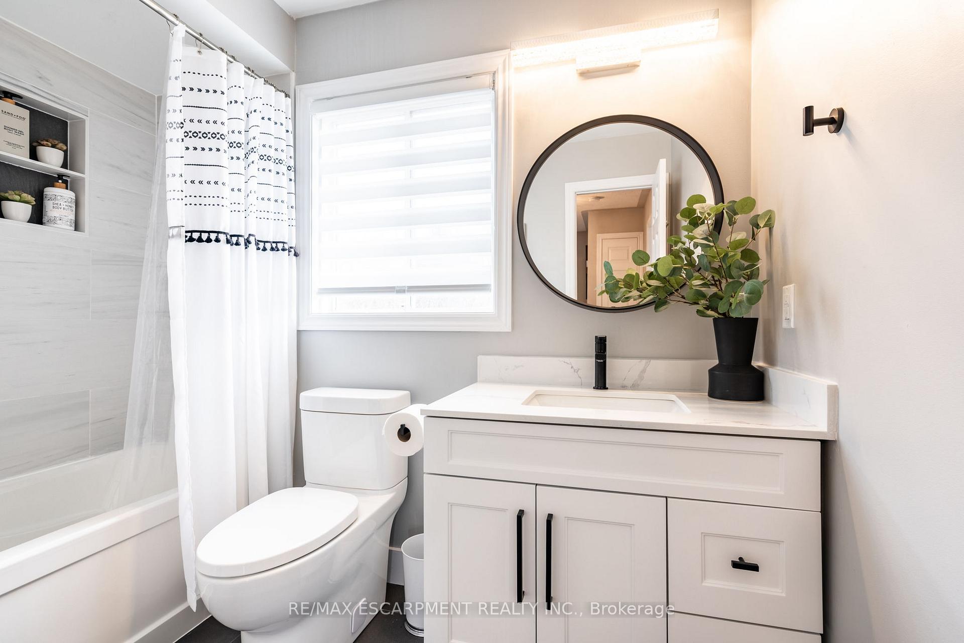 Photo 29 of 84 Ryans Way, Hamilton, Waterdown — HOMEH